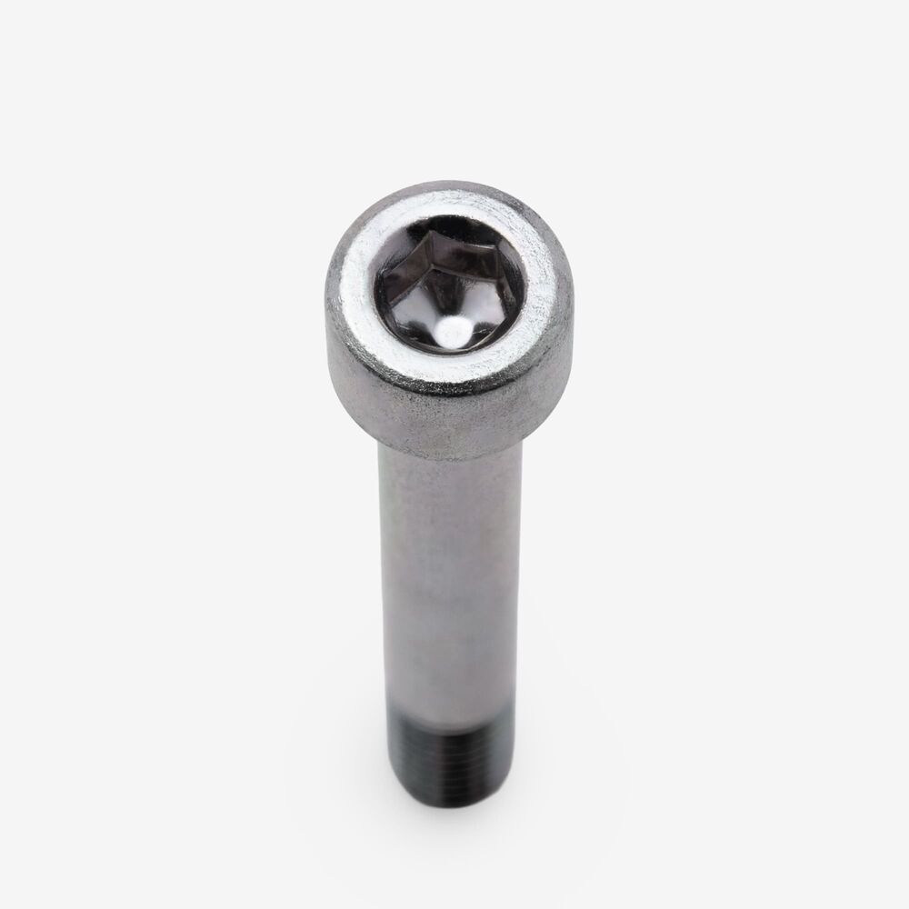 Bolt M8 x 64mm