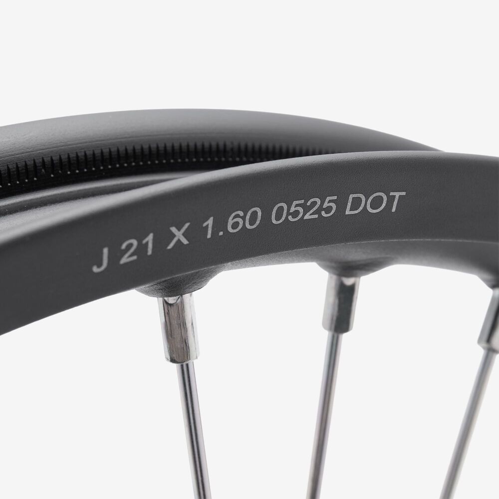 Front Wheel 22 x 2.25inch Black