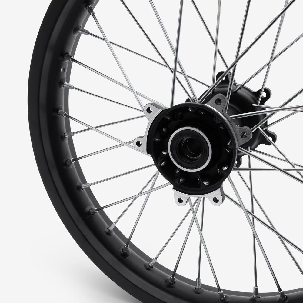 Black Rear Wheel 18 x 2.15inch Black