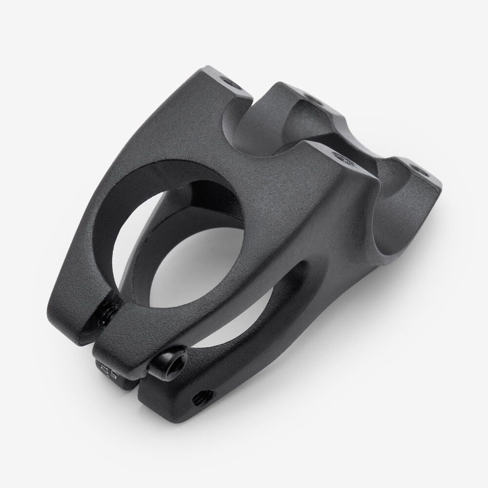 Lower Handlebar Clamp