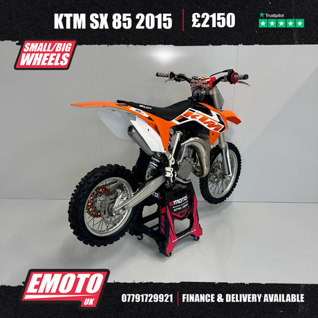 2015 SX 85