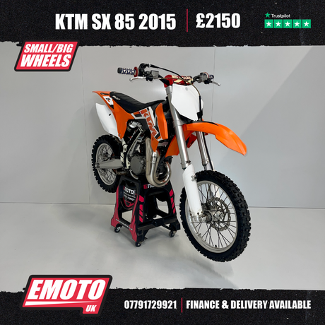 2015 SX 85