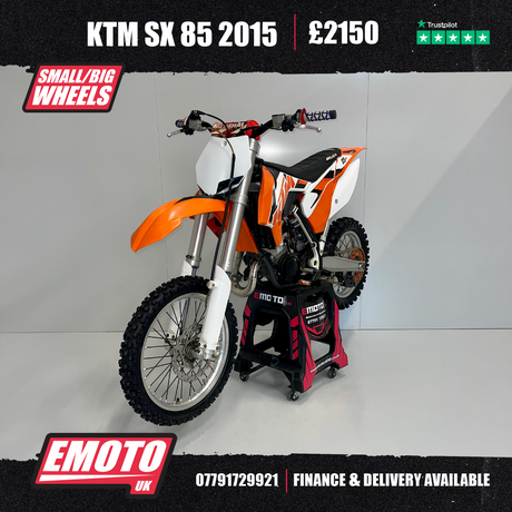 2015 SX 85